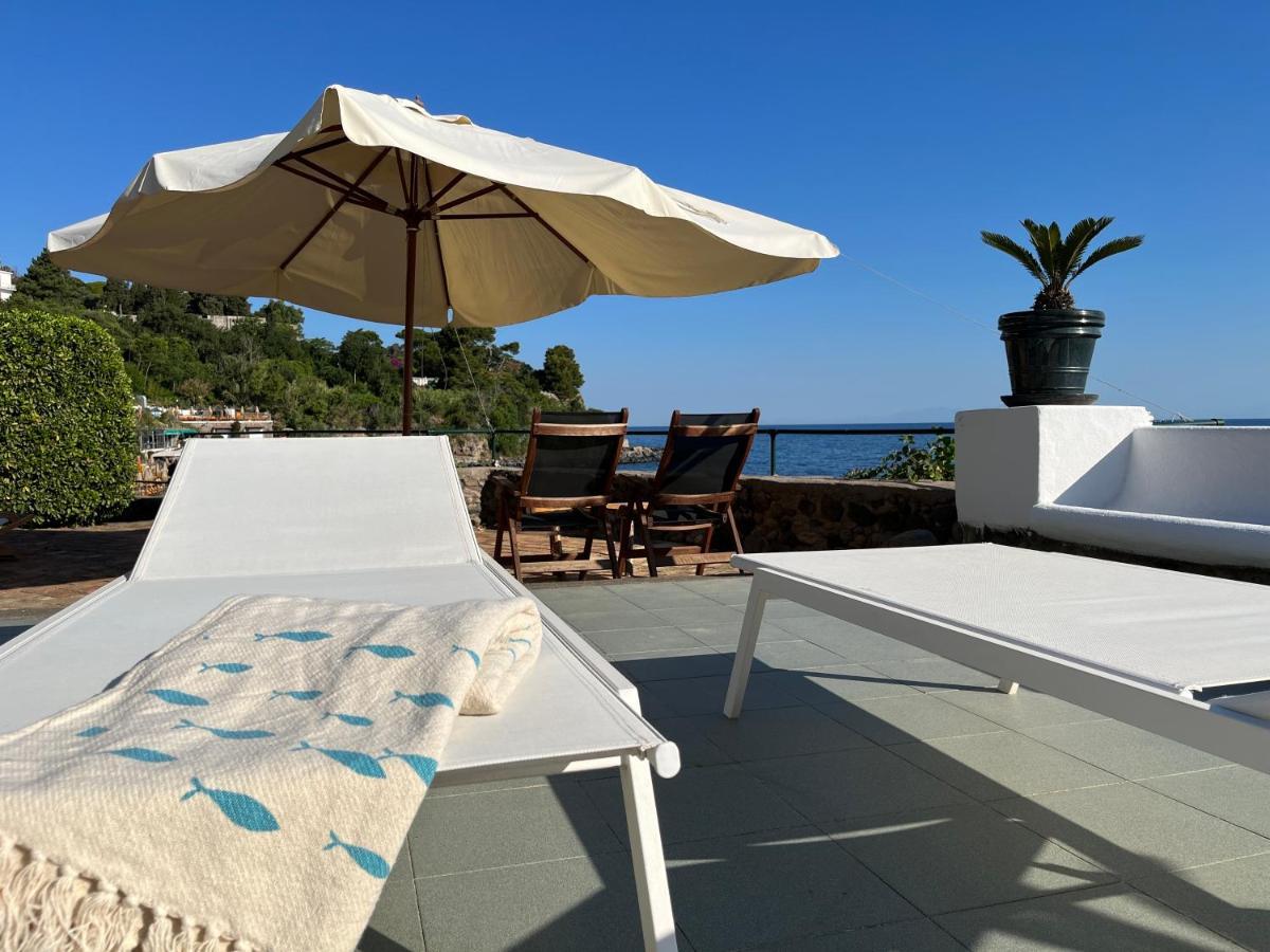 Nelinda Waterfront Accommodation Casamicciola Terme Bagian luar foto