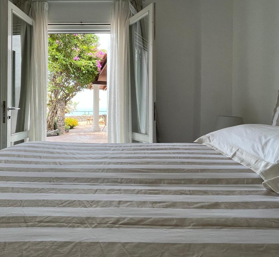 Nelinda Waterfront Accommodation Casamicciola Terme Bagian luar foto