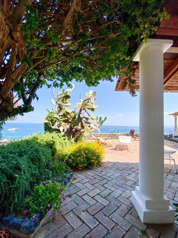 Nelinda Waterfront Accommodation Casamicciola Terme Bagian luar foto